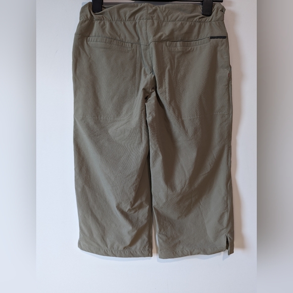 Sugoi Beige Outdoor Capri's with Adjustable Waist - Picture 2 of 7